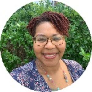 Meet your Posher, Stacy